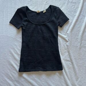 Levi's Black Ribbed Short Sleeve Top